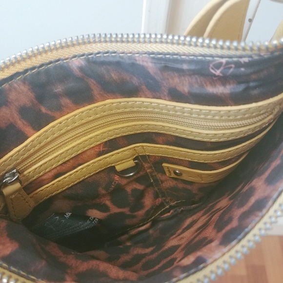B. Makowsky Mustard Yellow Crossbody Bag - Picture 5 of 9